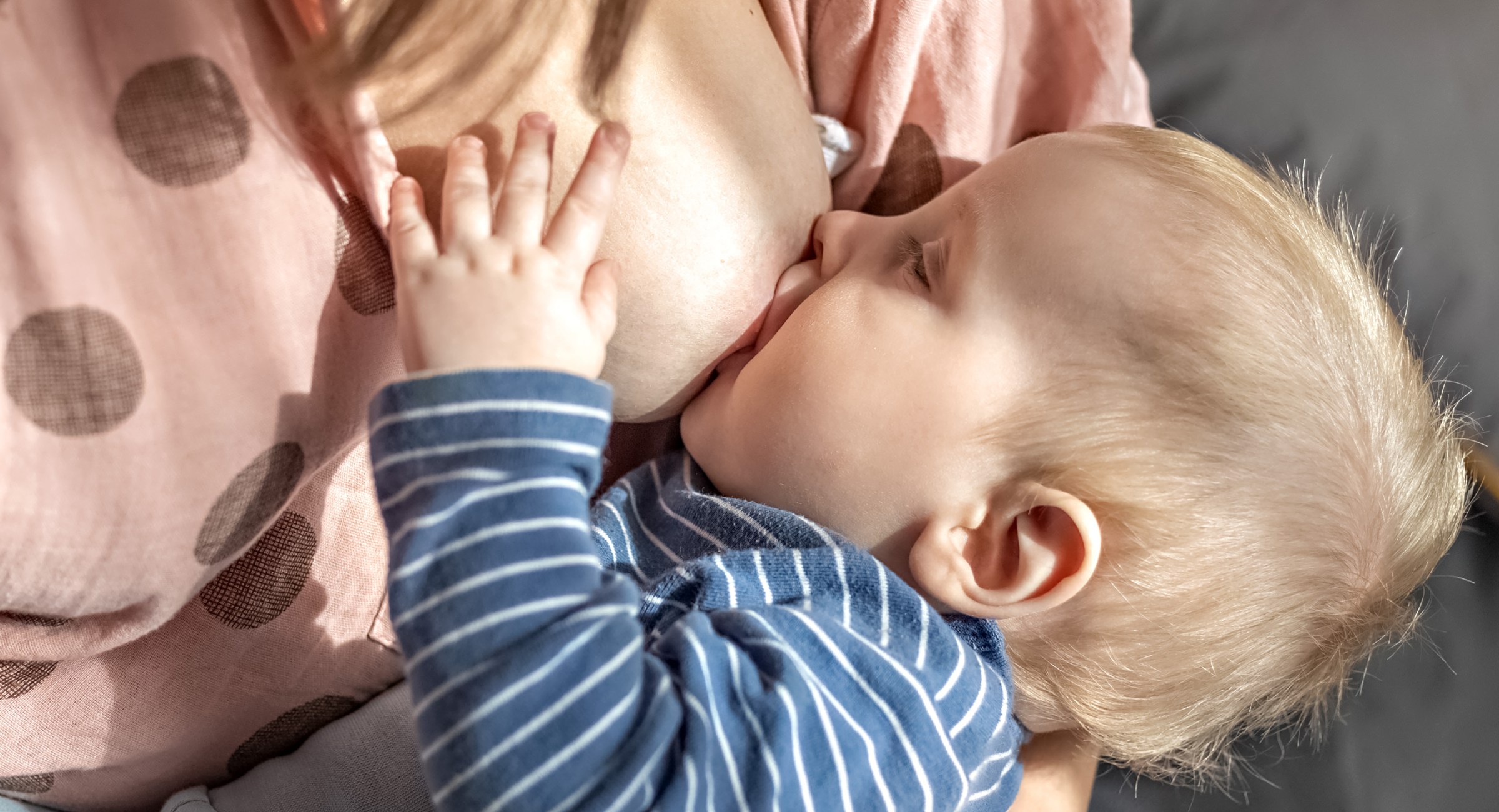 bebé amamantado le afecta la laimentación de la madre